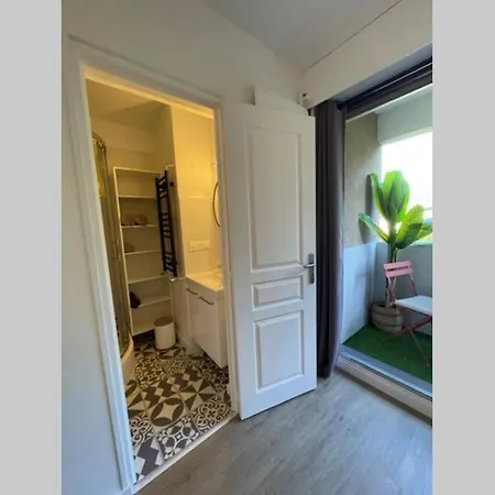 דירה -=- Le Canal -=- Appartement Centre Ville, Parking Prive