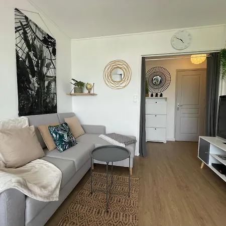 דירה -=- Le Canal -=- Appartement Centre Ville, Parking Prive Châlons-en-Champagne